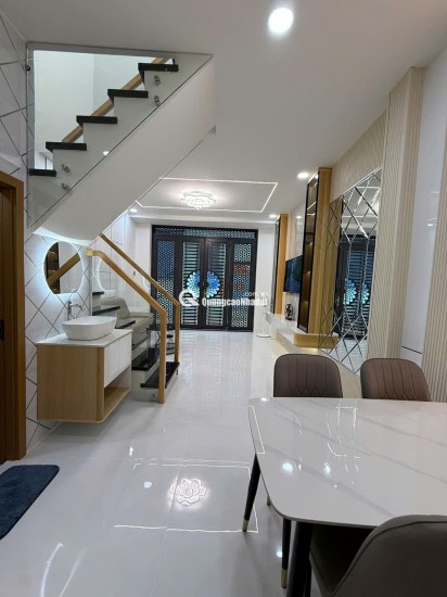 SIÊU PHẨM QUẬN TÂN PHÚ KẾ BÊN ĐẦM SEN, HXH CÁCH 1 CĂN RA MT – 40M2 NHỈNH 6TỶ LH:0965547748.