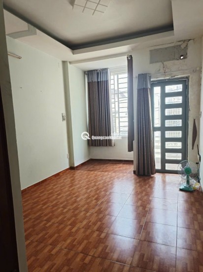 CHÍNH CHỦ CẦN BÁN NHÀ 3 TẦNG ĐẸP - SÁT PHẠM VĂN ĐỒNG - CHỈ 8.6 TỶ