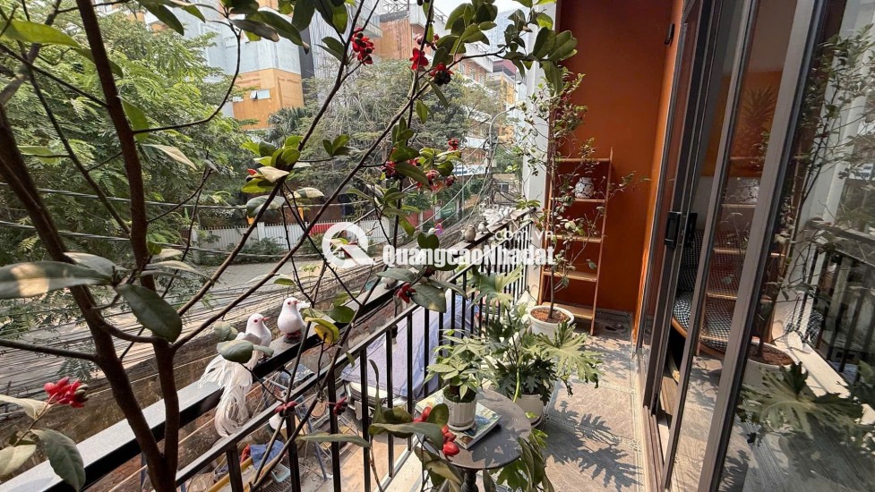 Cực hiếm nhà Xuân Thủy gần 40m2x6T, 2 thoáng , ngõ VF3 thông, nhỉnh 11tỷ