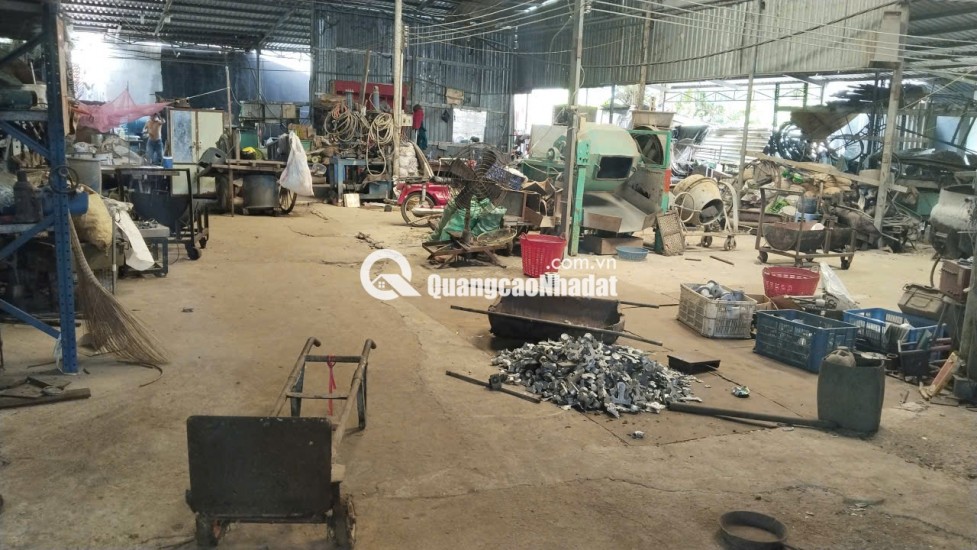 CC BÁN GẤP NHÀ C4, KHU ĐẤT ĐANG LÀM XƯỞNG CƠ KHÍ, GẦN 2500M2 SÁT MT835, CHỈ 14 TỶ. LH:0909327086.