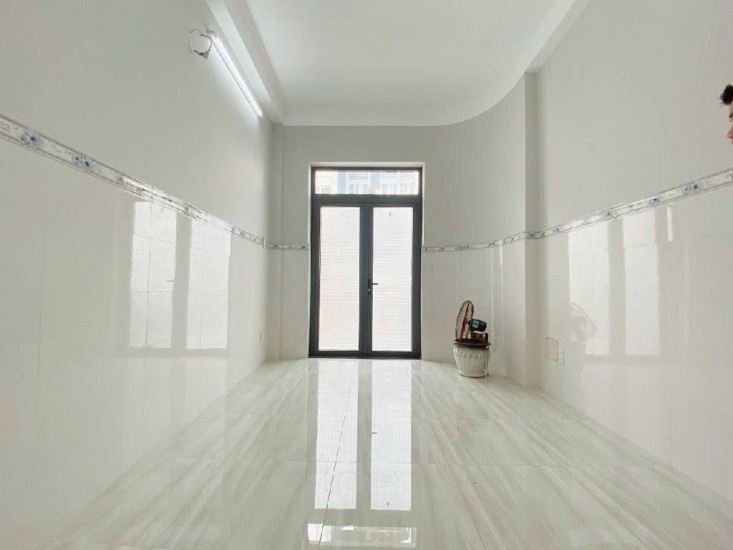 Nhà đẹp ngay trung tâm - hẻm xe hơi - nhà 4 tầng kiên cố ngay trung tâm quận 10