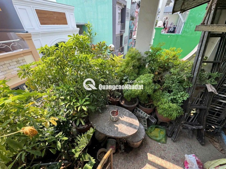 NHÀ HẺM XE HƠI HÀ TÔN QUYỀN - QUẬN 5