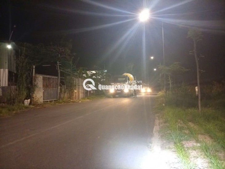 BÁN 500M ĐẤT TẠI CẦN THƠ, CÓ KHO SẲN BAO QUANH ĐẤT, MẶT TIỀN 27M, MẶT LỘ NHỰA 18M. LH:0798441899