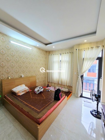 Bán nhà 5 tầng đường Số 33, Bình Trưng Tây, Quận 2, Thủ Đức, TP HCM. DT 65m2. Giá 8,85 tỷ.