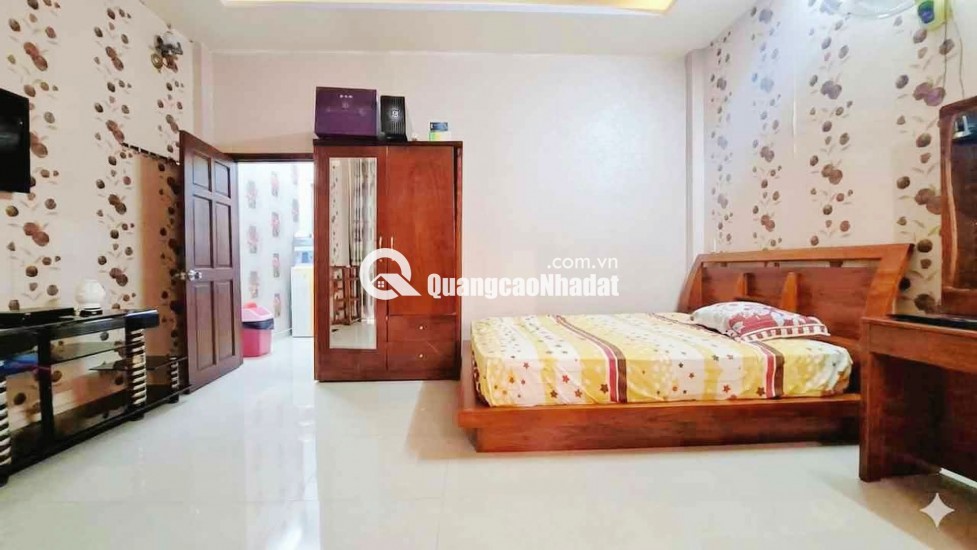 Nhà phố đẹp Lái Thiêu - Ngang 5m - 90m2 – Nhỉnh 4,5 Tỷ - Đường xe tải  - ÔTô ngủ trong nhà