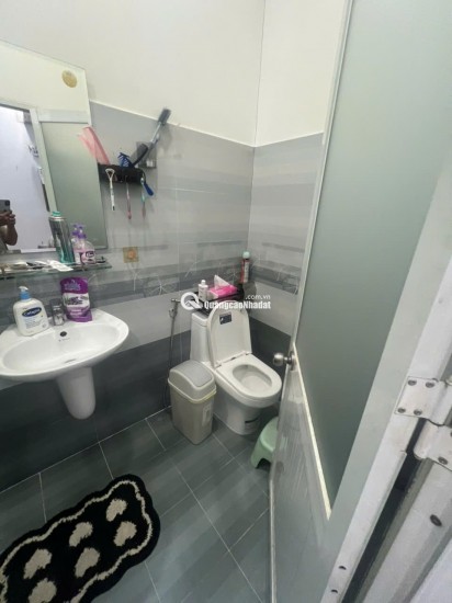 BÁN NHÀ 1 TRỆT 1 LẦU – HẺM 1 SẸC ĐƯỜNG 168 ĐỖ XUÂN HỢP