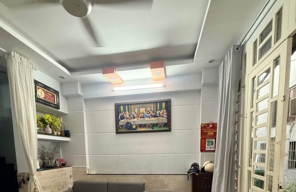 Nhà đẹp Điện Biên Phủ - 50M ra hẻm xe tải
