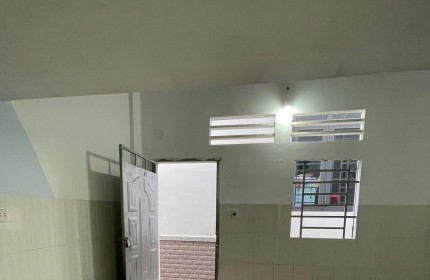 BÁN GẤP DÃY TRỌ BẾN CÁT BÌNH DƯƠNG, 1 KI-ỐT 5 PHÒNG, THỔ CƯ ĐẦY ĐỦ, PHÁP Lí RÕ RÀNG