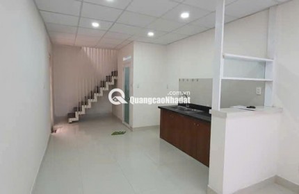 4,3 tỷ ! Bán nhà HXH 170/ Bùi Đình Tuý, P12, Bình Thạnh.