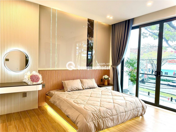 Siêu phẩm 3 tầng 3 mê đường Nguyễn Hữu Thọ - Hải Châu -Tp ĐN