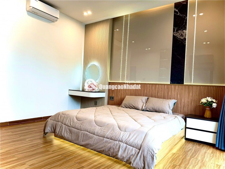 Siêu phẩm 3 tầng 3 mê đường Nguyễn Hữu Thọ - Hải Châu -Tp ĐN