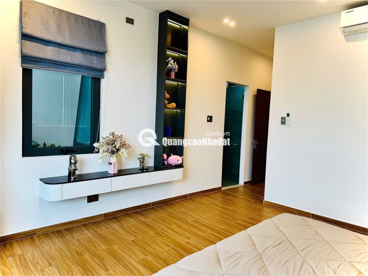 Siêu phẩm 3 tầng 3 mê đường Nguyễn Hữu Thọ - Hải Châu -Tp ĐN