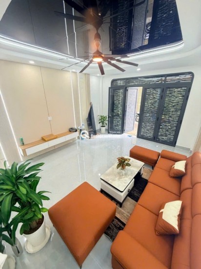 SIÊU PHẨM HẺM XE Ô TÔ NẰM NGAY HƯƠNG LỘ 2, CÓ PHÒNG TRỆT, GIÁ NHỈNH 6,x TỶ. LH:0922146536