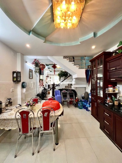 MẶT TIỀN KINH DOANH 4 TẦNG THỐNG NHẤT- TRUNG TÂM TÂN PHÚ