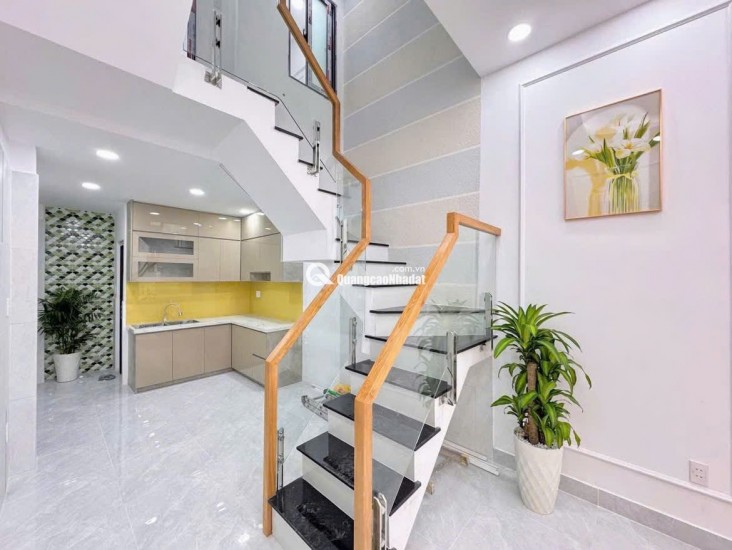 MỘT CĂN NHÀ ĐẸP TRONG TẦM GIÁ 2,1 TỶ – ĐÁNG ĐỂ ANH/CHỊ GHÉ XEM