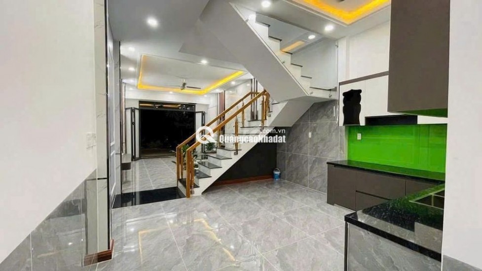 BÁN GẤP NHÀ 1 TRỆT 1 LẦU - 3PN - 2WC – 2TỶ1 TẠI THỦ DẦU MỘT - SỔ HỒNG RIÊNG