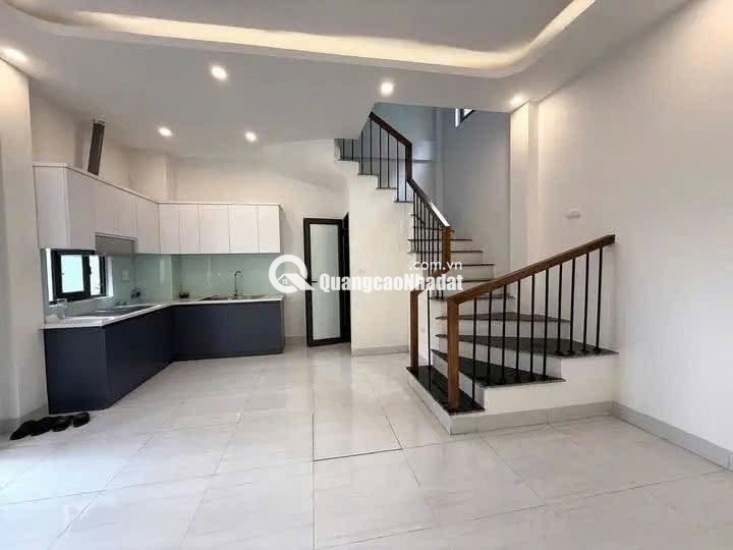  CHO THUÊ NHÀ NGUYÊN CĂN TẠI Ô CÁCH – 30M² x 5 TẦNG – 3PN  
