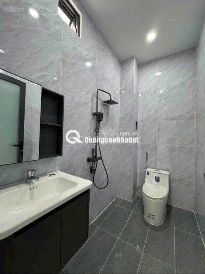 BÁN GẤP NHÀ 1 TRỆT 1 LẦU - 3PN - 2WC – 2TỶ1 TẠI THỦ DẦU MỘT - SỔ HỒNG RIÊNG