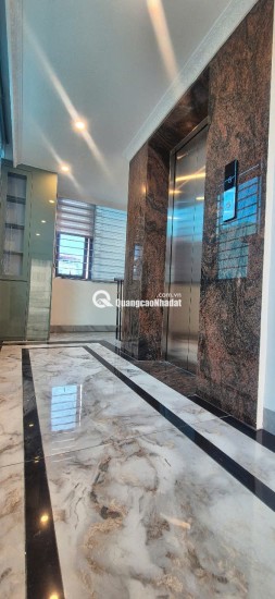Chính chủ bán nhà mặt phố Nguyễn Cơ Thạch 45mv SĐCC LH:0969148973.