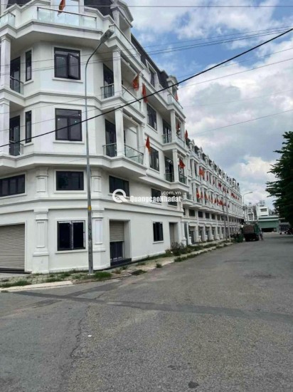  Hiếm! Nhà Nở Hậu Đẹp Đông Hưng Thuận 2 – Sát Tân Bình, Xây 4 Tầng, Giá 4,3 Tỷ