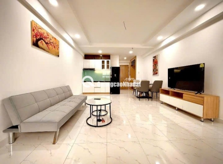 Căn hộ view hồ bơi gần làng đại học, khu công nghiệp
