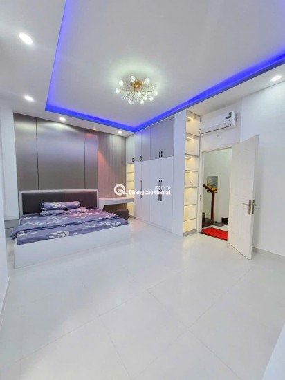 BÁN NHÀ KĐT 5 SAO CÁCH CHỢ BÌNH CHÁNH CHỈ 2KM (5,5 X 15) CHỈ 4.5 TỶ. LH:0908815596