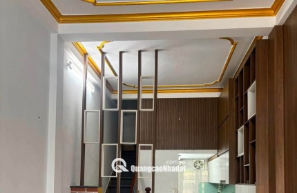  CHO THUÊ NHÀ NGUYÊN CĂN – NGỌC LÂM 

         Giá thuê chỉ: 6,5 triệu/tháng