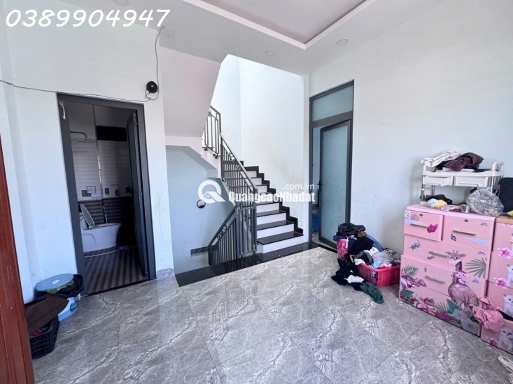 BÁN GẤP NHÀ LÔ GÓC 3 TẦNG 1 TUM MẶT TIỀN KINH DOANH SÁT ĐƯỜNG PHÙNG THẾ TÀI NHA TRANG – DIỆN TÍCH 86M² ĐÃ HOÀN CÔNG – ĐANG CÓ DÒNG TIỀN 12 TRIỆU GIÁ