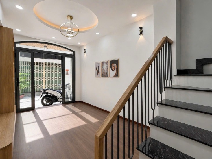 Bán nhà Q3 điện biên phủ 31m2 4 lầu 8tỷ1 có TL