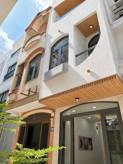Bán nhà Q3 điện biên phủ 31m2 4 lầu 8tỷ1 có TL