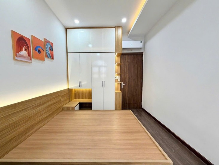  Trung tâm Q3,Q10 Điện Biên Phủ 31m2 4lầu 3.1 10 , Cao Thắng , Lý Thái Tổ . 8Tỹ X nhỏ có TL