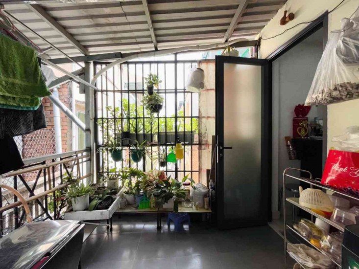 Nhà Hẻm Võ Văn Tần 21m2 4 tầng 5.6tỷ