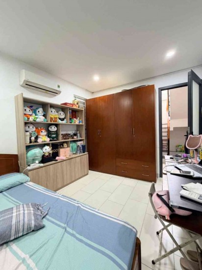 Nhà Hẻm Võ Văn Tần 21m2 4 tầng 5.6tỷ