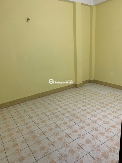 CHO THUÊ NHÀ NGUYÊN CĂN ÔNG ÍCH KHIÊM - QUẬN 11 GẦN ĐẦN SEN. LH:0918515779.