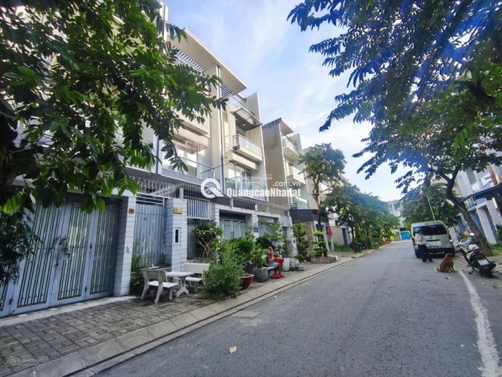 Bán nhà riêng 100m2 tại Bình Hưng, Hồ Chí Minh, đẹp, nhiều tiện ích chỉ 10,5 tỷ