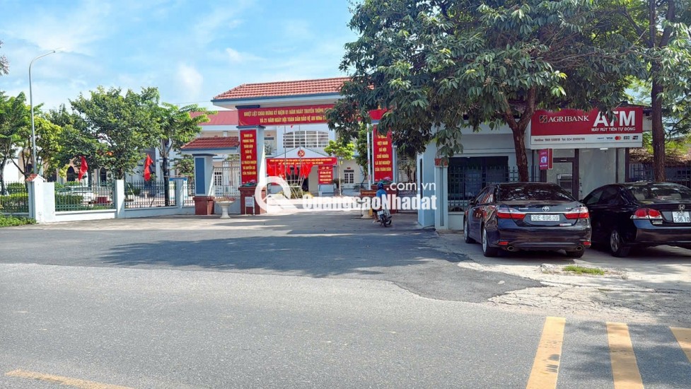 VỊ TRÍ VÀNG -ĐẤT KINH DOANH MẶT ĐƯỜNG NHỰA  ,NGHỈ DƯỠNG ,KHO XƯỞNG XE CÔNG TRÁNH ,VỊ TRÍ ĐẤT ĐỐI DIỆN CỔNG TRƯỜNG HỌC CẤP 1 THANH SƠN ,MUA ĐẦU TƯ