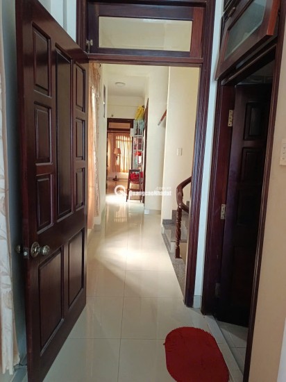BÁN NHÀ 15/2A (SỐ CŨ 19) NGUYỄN BỈNH KHIÊM, P.VŨNG TÀU, HOÀN CÔNG 224M2. LH:0982230297