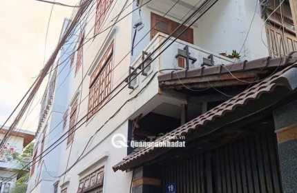 BÁN NHÀ 15/2A (SỐ CŨ 19) NGUYỄN BỈNH KHIÊM, P.VŨNG TÀU, HOÀN CÔNG 224M2. LH:0982230297