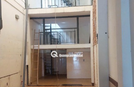 MTKD ĐƯỜNG 30M ( SỐ NHÀ MÃI LỘC PHÁT ) - 70M2 X 3 TẦNG - VUÔNG - H.CÔNG - CHO THUÊ BÈO >20TR/TH