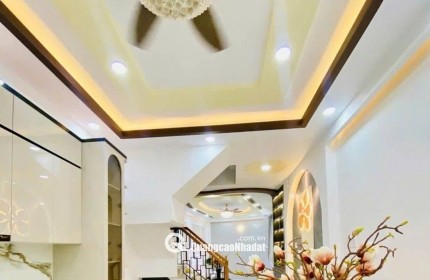 NHÀ HẺM XE HƠI – QUẬN 10 - DT 41M2 - GIÁ CHỈ 9TỶ  XÍU