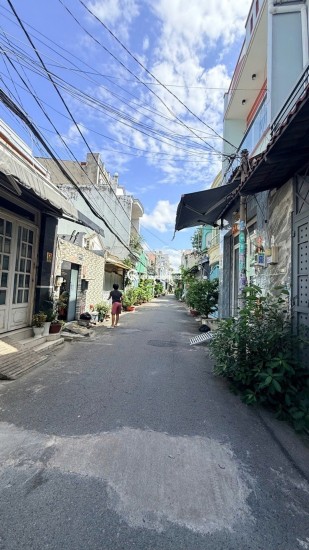 NHÀ NGAY CHỢ MỸ NGA - TÂY TÂN - BÌNH TÂN - 5,5 X 10 ĐÚC 3 TẦNG - NHỈNH 4 TỶ - Quy Minh