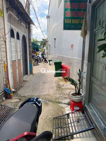 Full nội thất 3 tầng ngay công viên Làng Hoa Gò Vấp