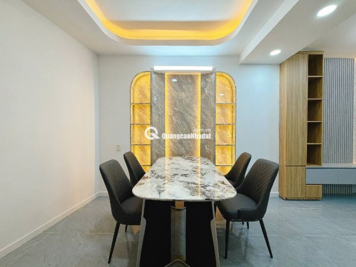 Bán nhà Nguyễn Thị Thập, Tân Thuận, Quận 7, 54m², 4PN, ô tô ngủ nhà, 11.75 tỷ.