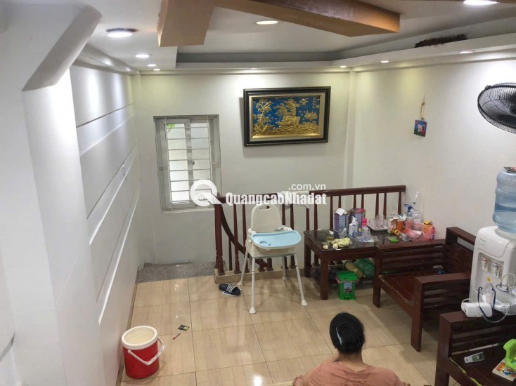CHÍNH CHỦ CHO THUÊ NHÀ NGÕ 2 CẦU BƯƠU – NHÀ ĐẸP, NGÕ RỘNG 4M