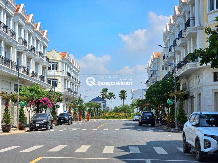 BÁN LÔ GÓC 106M2, NGANG 8M, SÁT SÂN BAY LONG THÀNH CHỈ 4 TỶ.