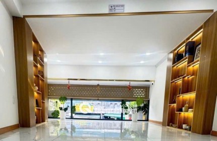 Trầm -  - 0947518667 chuyên bán nhà Q7