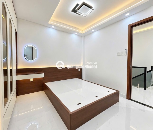Bán nhà Quận 7 - Bùi Văn Ba 60m2 2tầng 3PN, Nội thất xịn, Ngang 4.3m, Hẻm 4m thông, 7.X tỷ