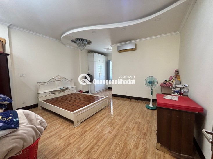 Bán nhà 4 tầng 5 phòng ngủ tại Bình Hưng, KDC Gia Hoà - TP.HCM