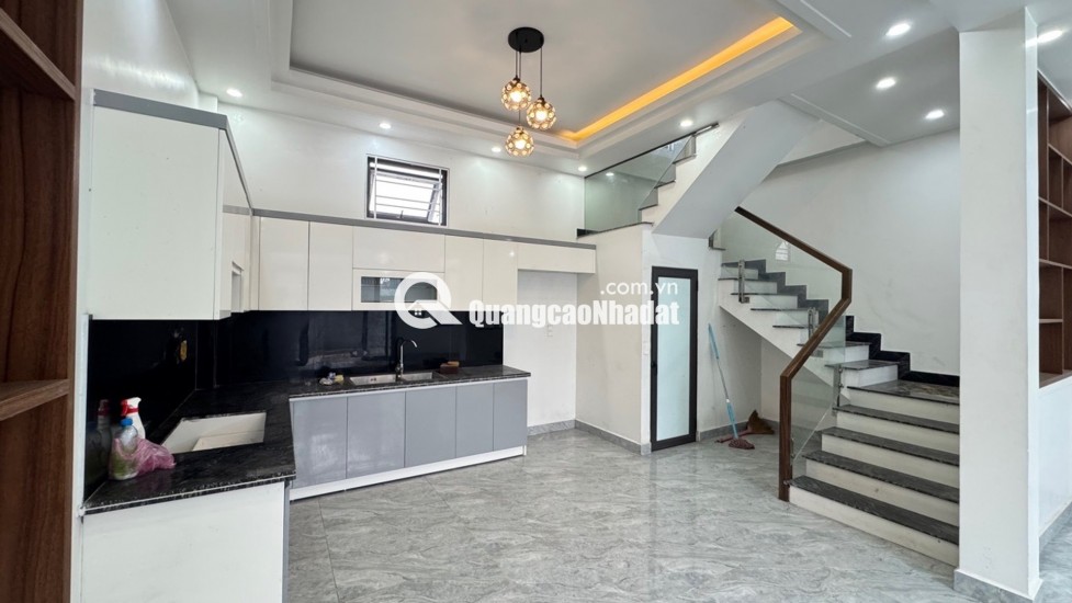AN DƯƠNG 3 TẦNG - NGÕ Ô TÔ ĐỖ CỬA - 3 NGỦ kín - 2,35đ