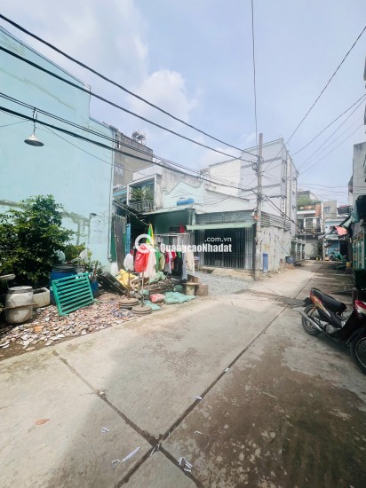  BÁN NHÀ HẺM XE TẢI THÔNG ĐƯỜNG CHIẾN LƯỢC ( 40m2 - 2 tầng ) Giá nhỉnh nhẹ 3 Tỷ